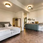 9 Apartment *