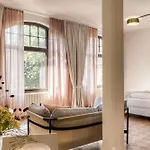 9 Apartment